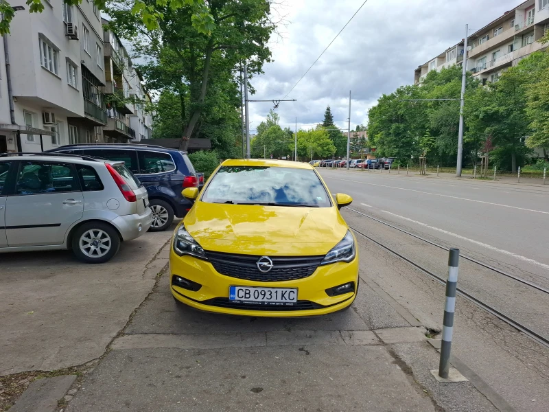 Opel Astra 1.4 GAS, снимка 5 - Автомобили и джипове - 49164115