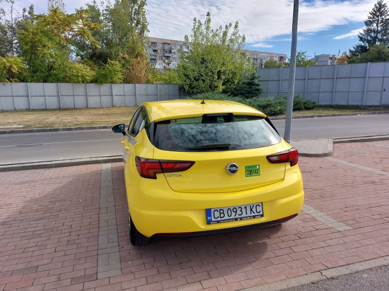 Opel Astra 1.4, снимка 10 - Автомобили и джипове - 45870272
