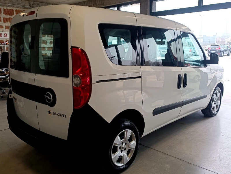 Opel Combo ПРОДАДЕН, снимка 4 - Автомобили и джипове - 47282582