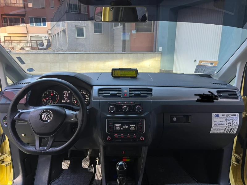 VW Caddy, снимка 6 - Автомобили и джипове - 48574802