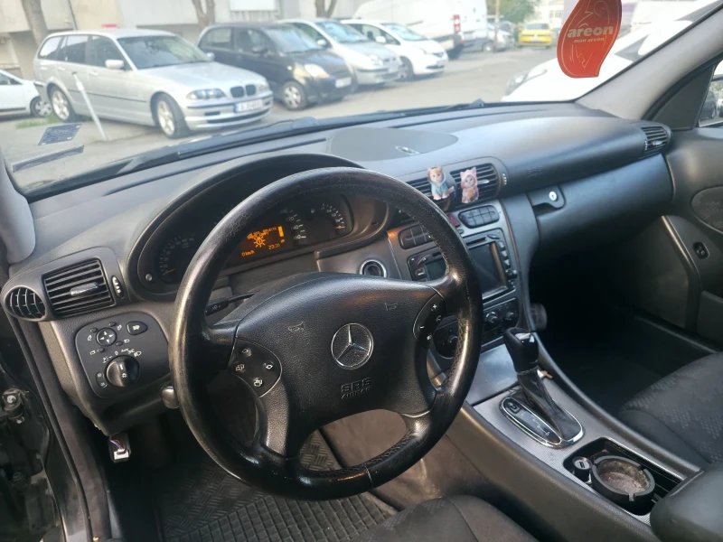 Mercedes-Benz C 200 Kompresor avantgarde, снимка 3 - Автомобили и джипове - 52302020