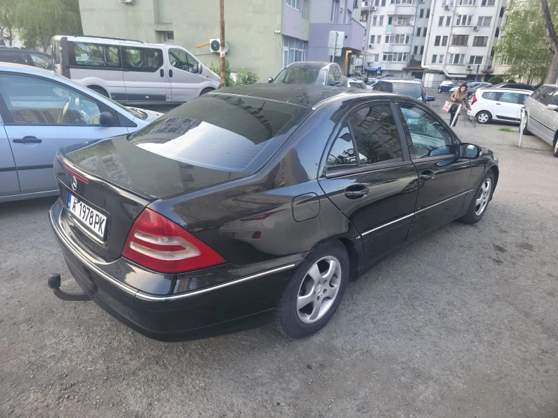 Mercedes-Benz C 200 Kompresor avantgarde, снимка 6 - Автомобили и джипове - 52302020
