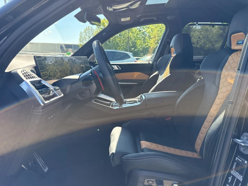 BMW X5M COMPETITION B&W PANO, снимка 8 - Автомобили и джипове - 52055991