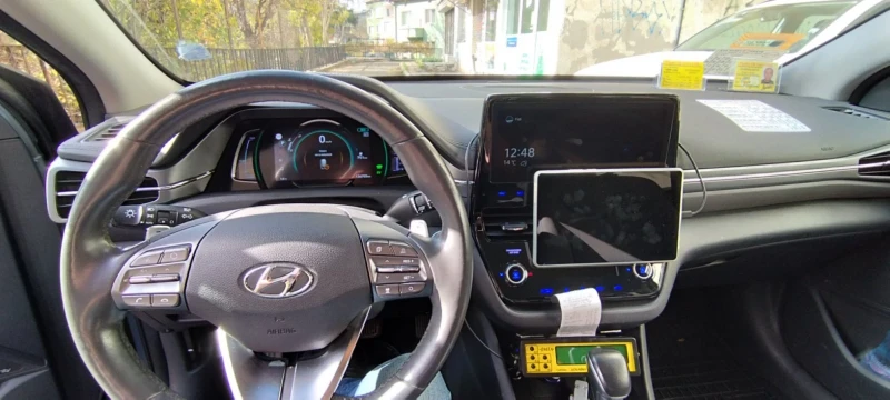 Hyundai Ioniq, снимка 5 - Автомобили и джипове - 52441571
