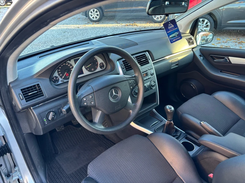 Mercedes-Benz B 150 1.5i, снимка 7 - Автомобили и джипове - 52810594