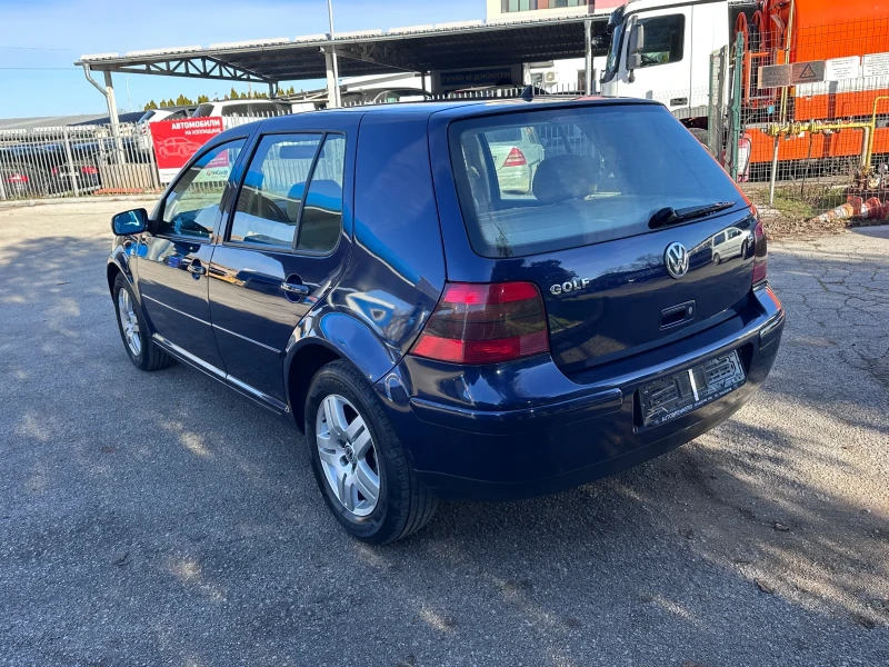 VW Golf 1.6i- РЕАЛНИ КИЛОМЕТРИ - УНИКАТ, снимка 7 - Автомобили и джипове - 52847340