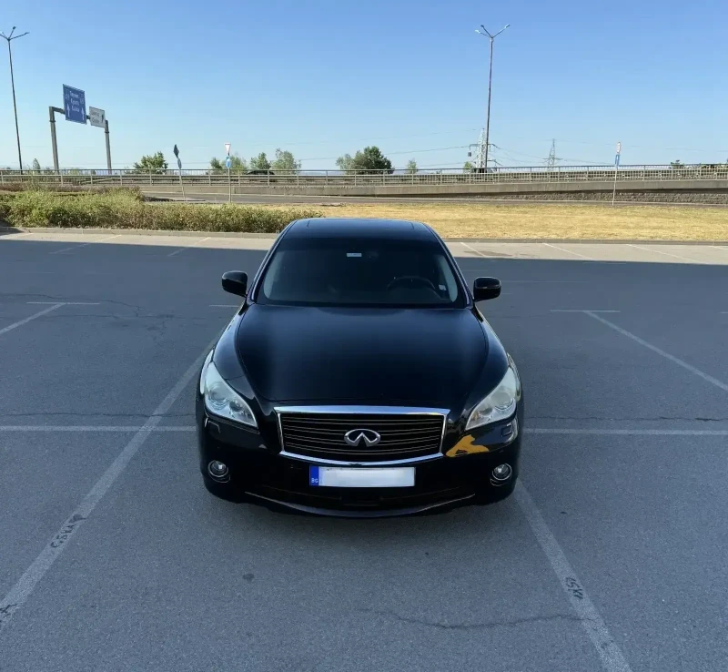 Infiniti M 30, снимка 2 - Автомобили и джипове - 53044370