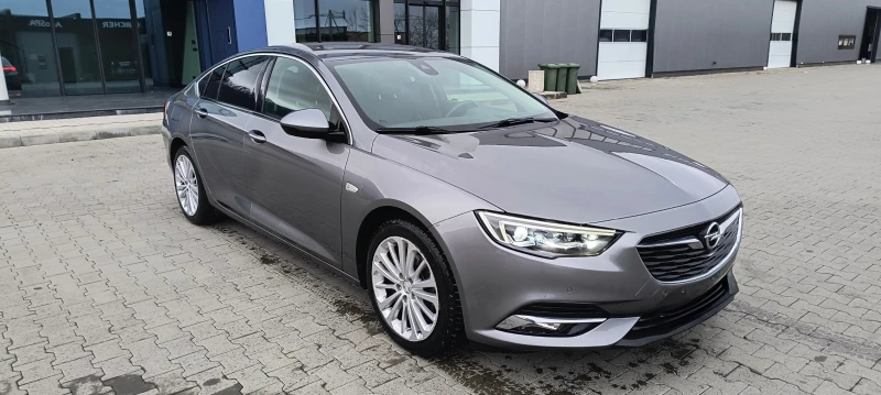 Opel Insignia, снимка 5 - Автомобили и джипове - 53449677