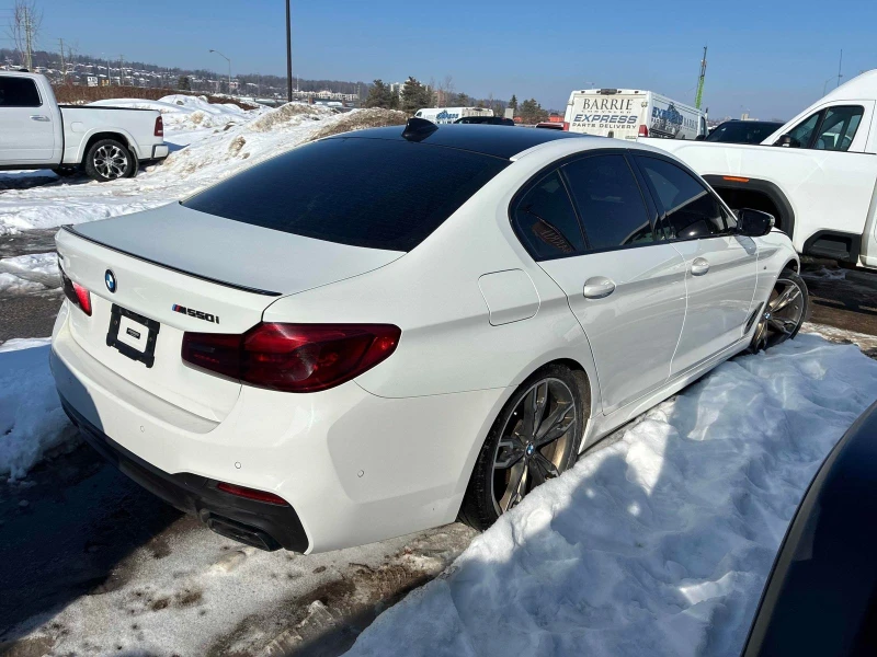 BMW 550  С РЕГИСТРАЦИЯ & АВТО КРЕДИТ , снимка 3 - Автомобили и джипове - 53522140