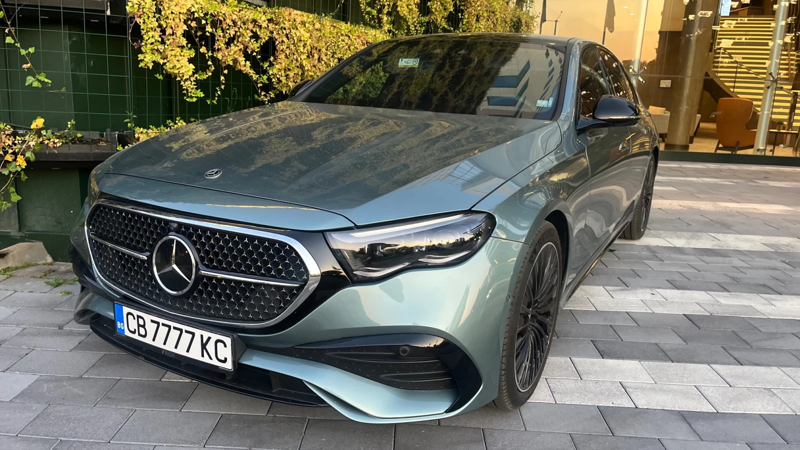 Mercedes-Benz E 220 AMG - изображение 9