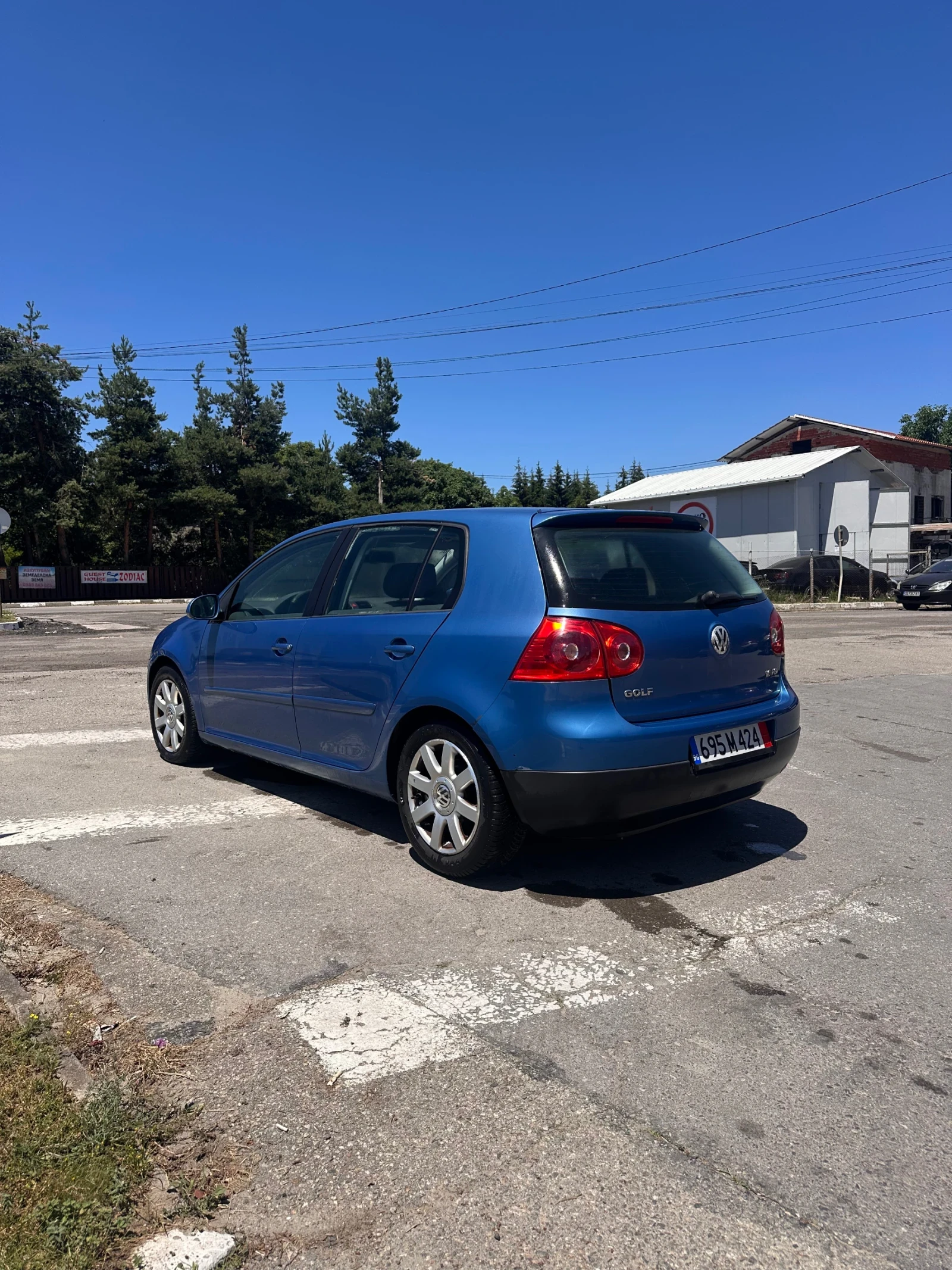 VW Golf 1.6 fsi - изображение 3