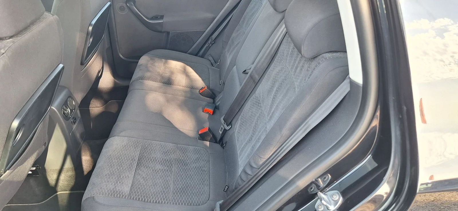 VW Golf Plus Оригинална ГАЗ - изображение 6
