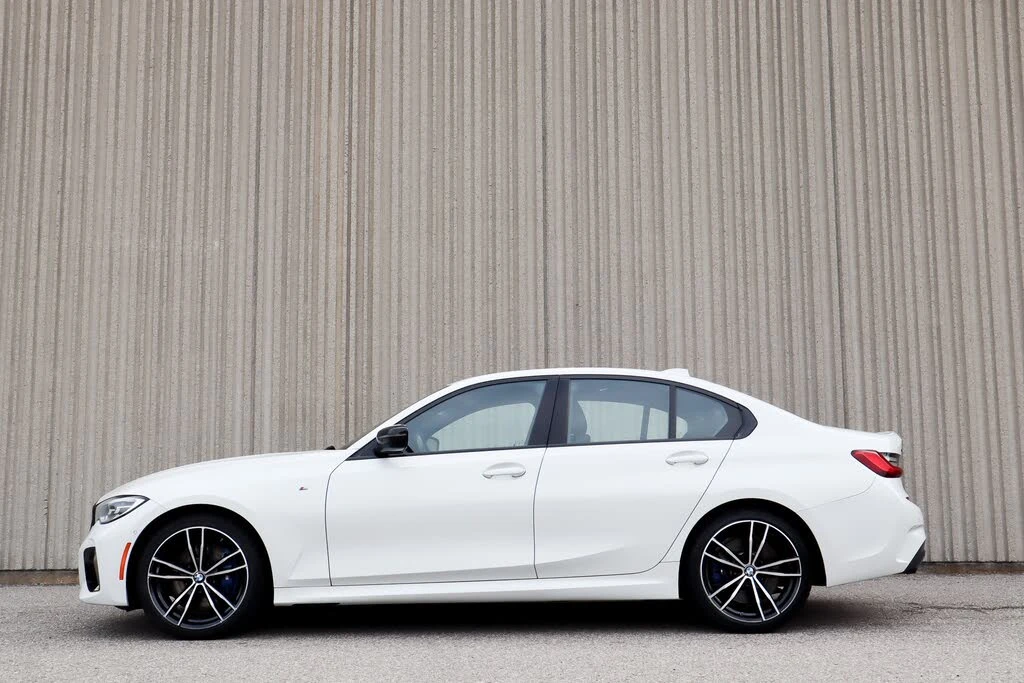 BMW 340 I * M-Package* * HeadUp* AвтоКредит* (ЦЕНА ДО БГ) - изображение 3