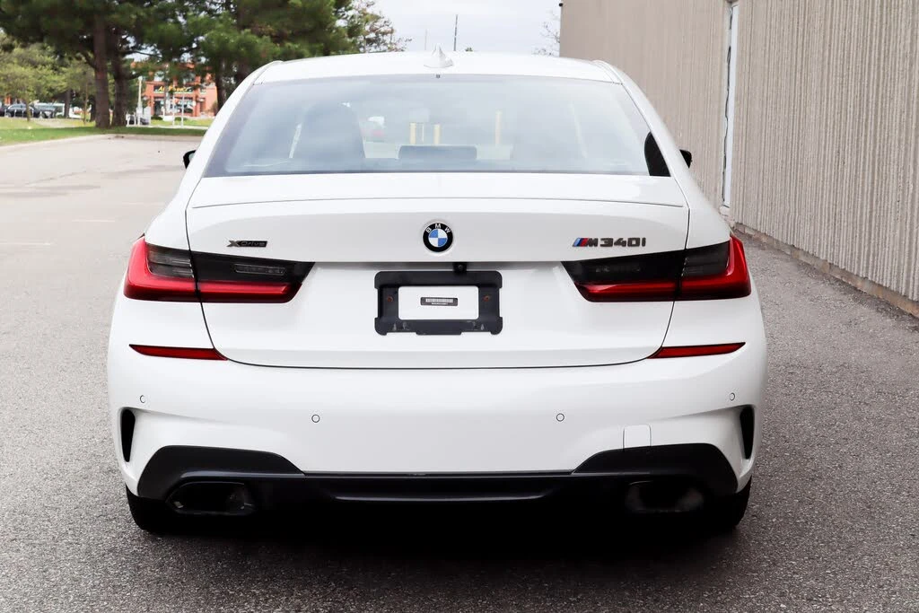 BMW 340 I * M-Package* * HeadUp* AвтоКредит* (ЦЕНА ДО БГ) - изображение 6