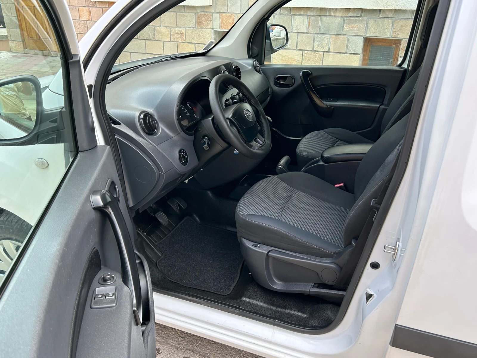 Mercedes-Benz Citan 1.5CDI 109 90k.c. - изображение 9