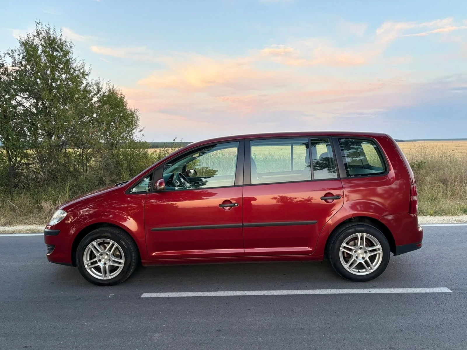 VW Touran 1.9TDI 105КС Facelift - изображение 8