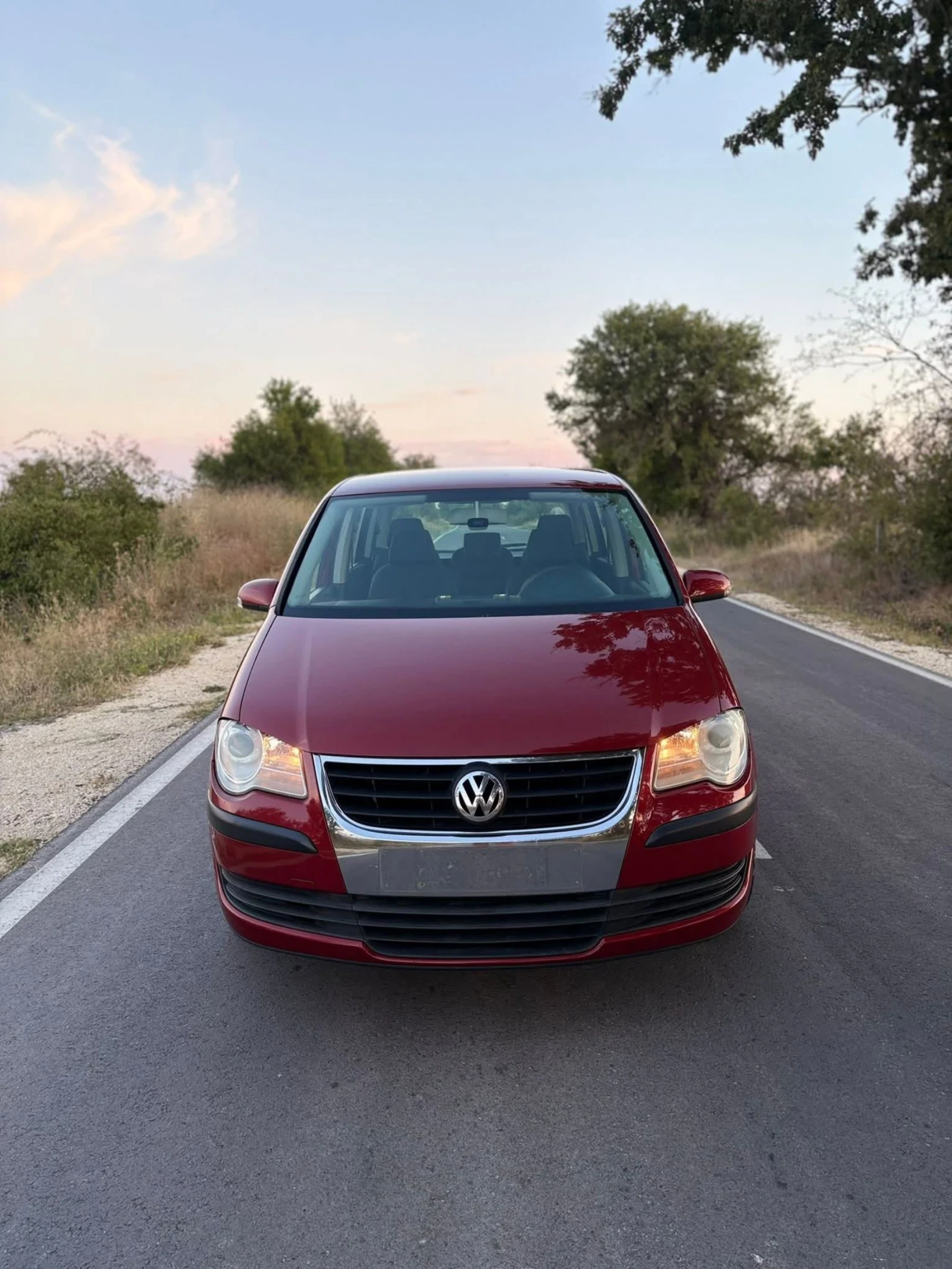 VW Touran 1.9TDI 105КС Facelift - изображение 2