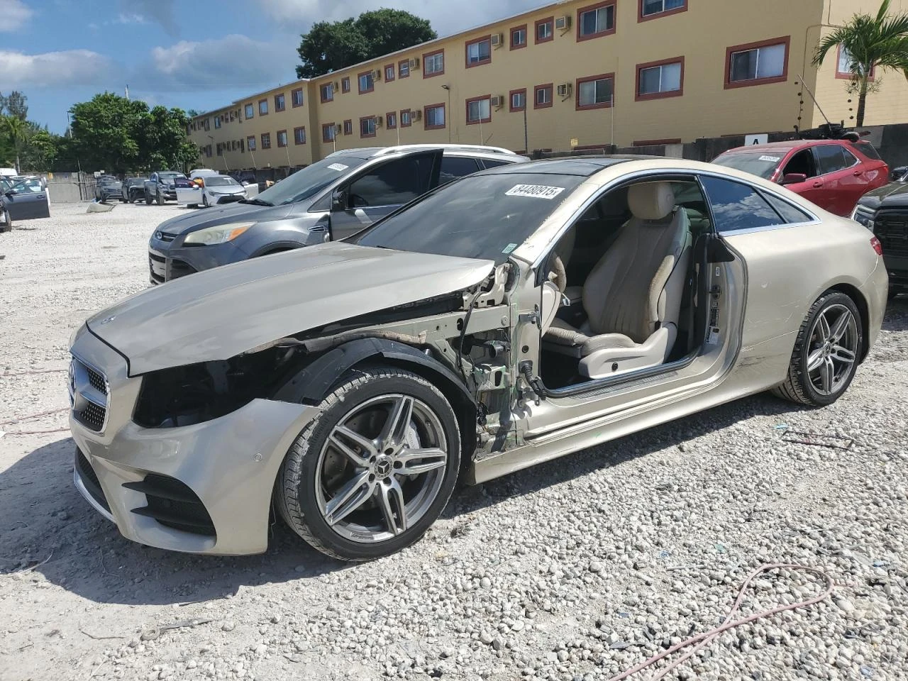 Mercedes-Benz E 400  - изображение 3