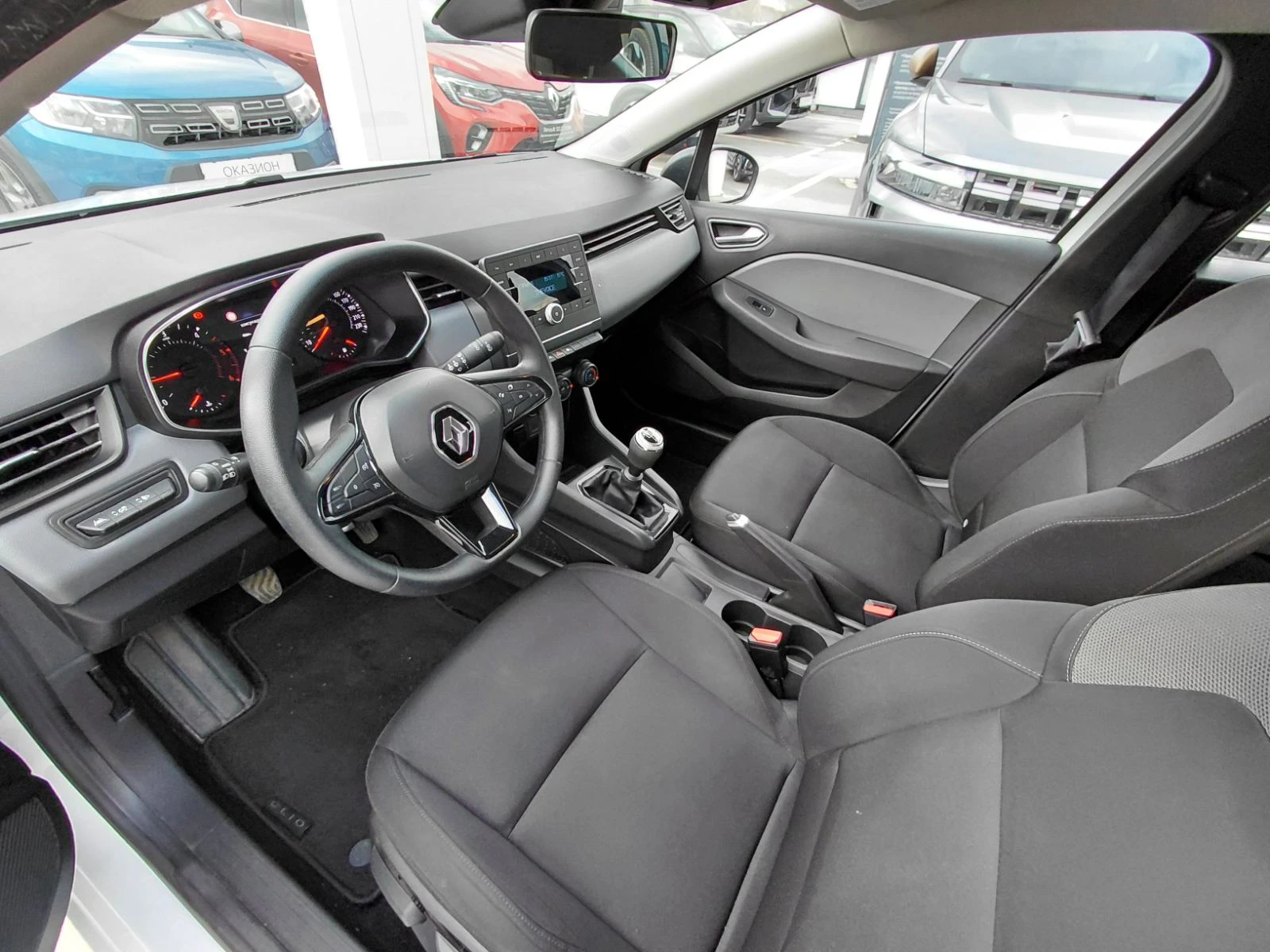 Renault Clio 1.5 dCi/85k.c./Life | Mobile.bg � ����������� 12