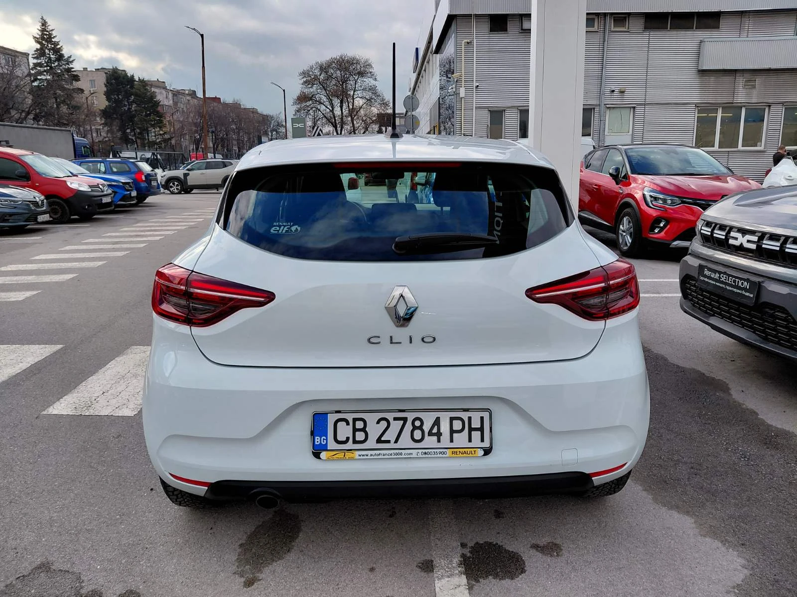 Renault Clio 1.5 dCi/85k.c./Life - изображение 6