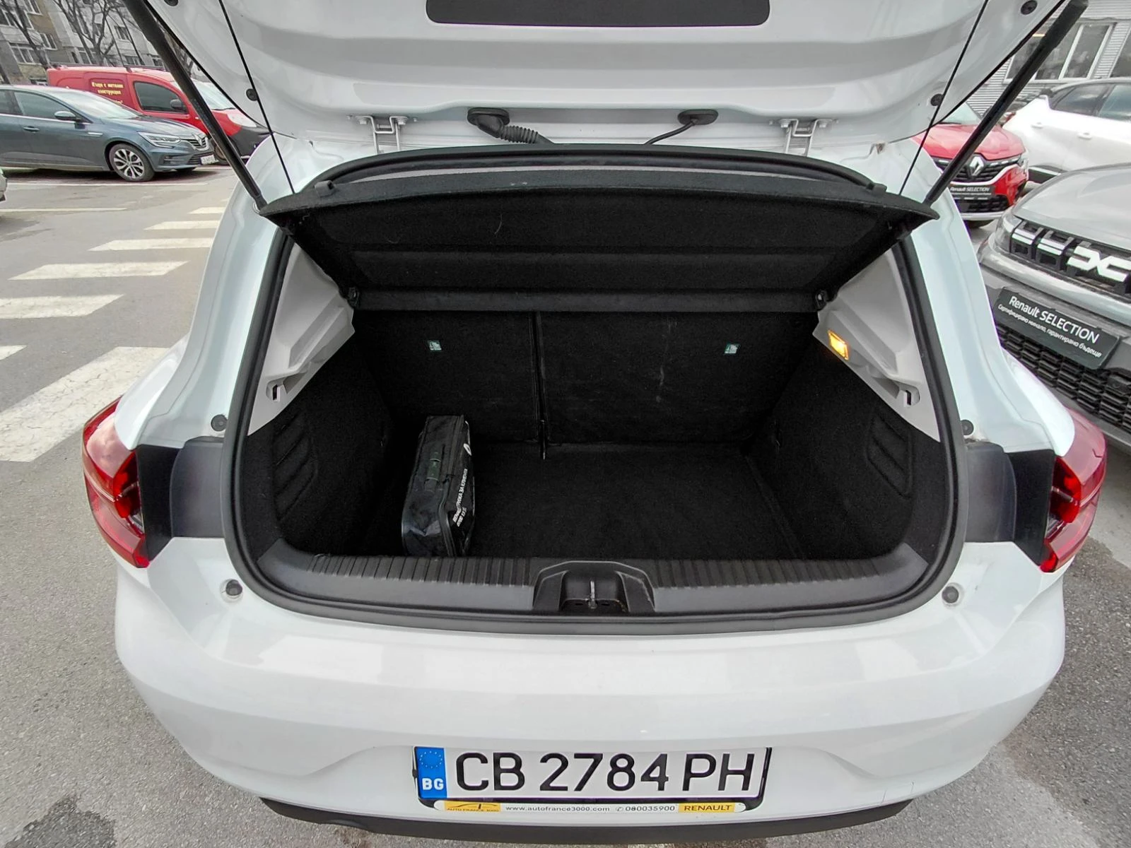 Renault Clio 1.5 dCi/85k.c./Life | Mobile.bg � ����������� 16