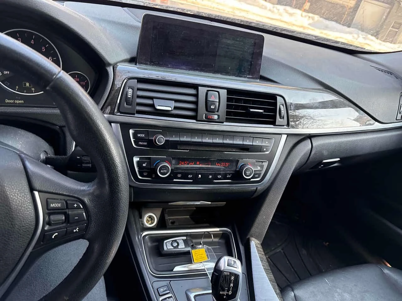 BMW 328 * 328i xDrive * KEYLESS* ПАНО* ПОДГРЕВ*  - изображение 9