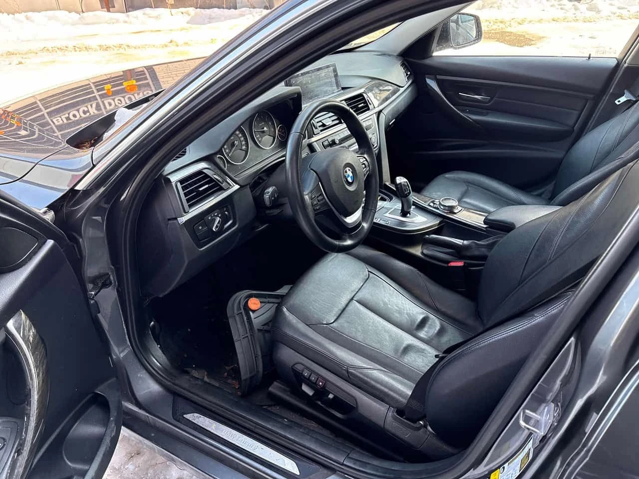 BMW 328 * 328i xDrive * KEYLESS* ПАНО* ПОДГРЕВ*  - изображение 5