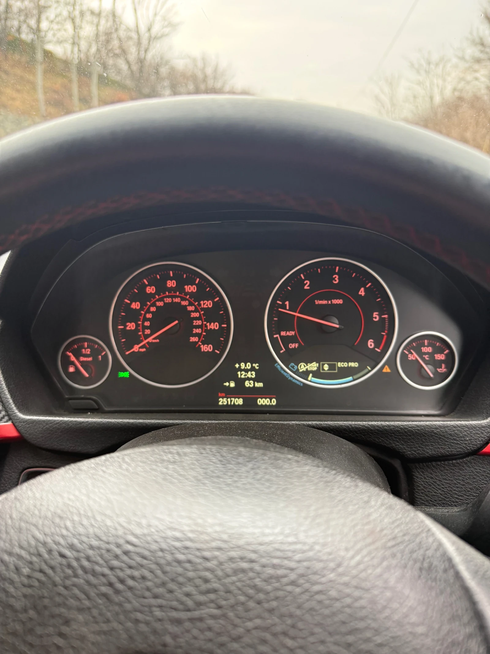 BMW 318 2.0D Десен волан, снимка 14 - Автомобили и джипове - 54037553