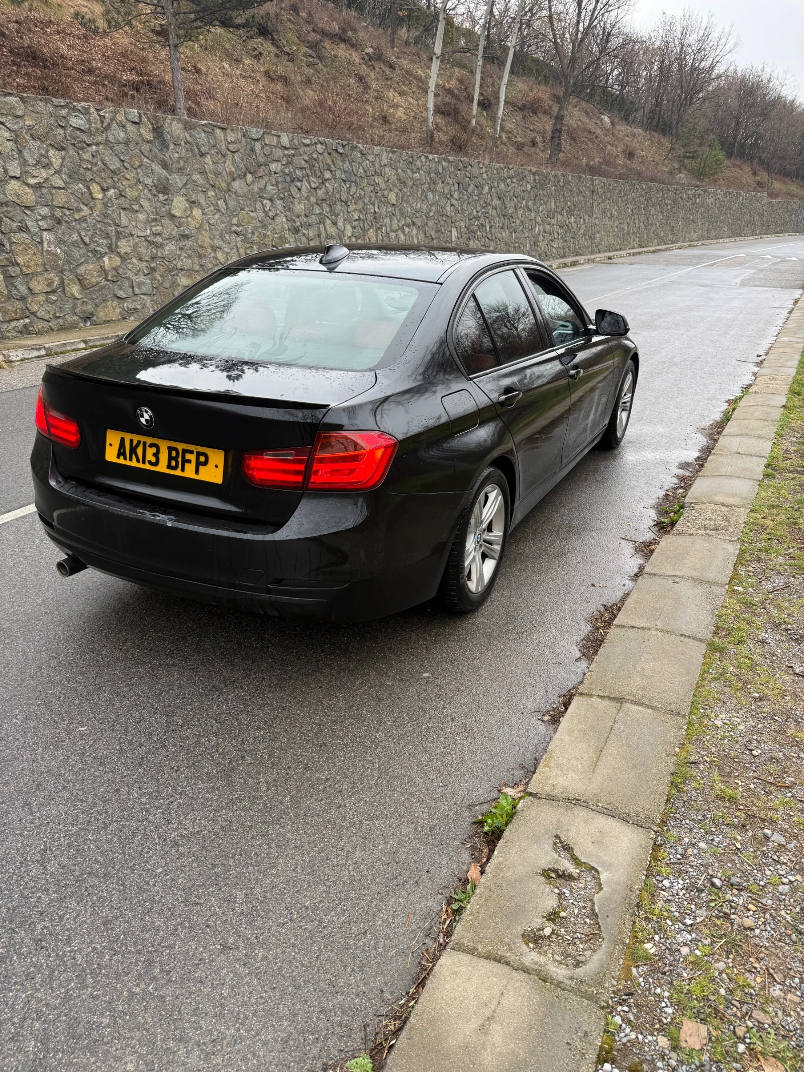 BMW 318 2.0D Десен волан, снимка 7 - Автомобили и джипове - 54037553