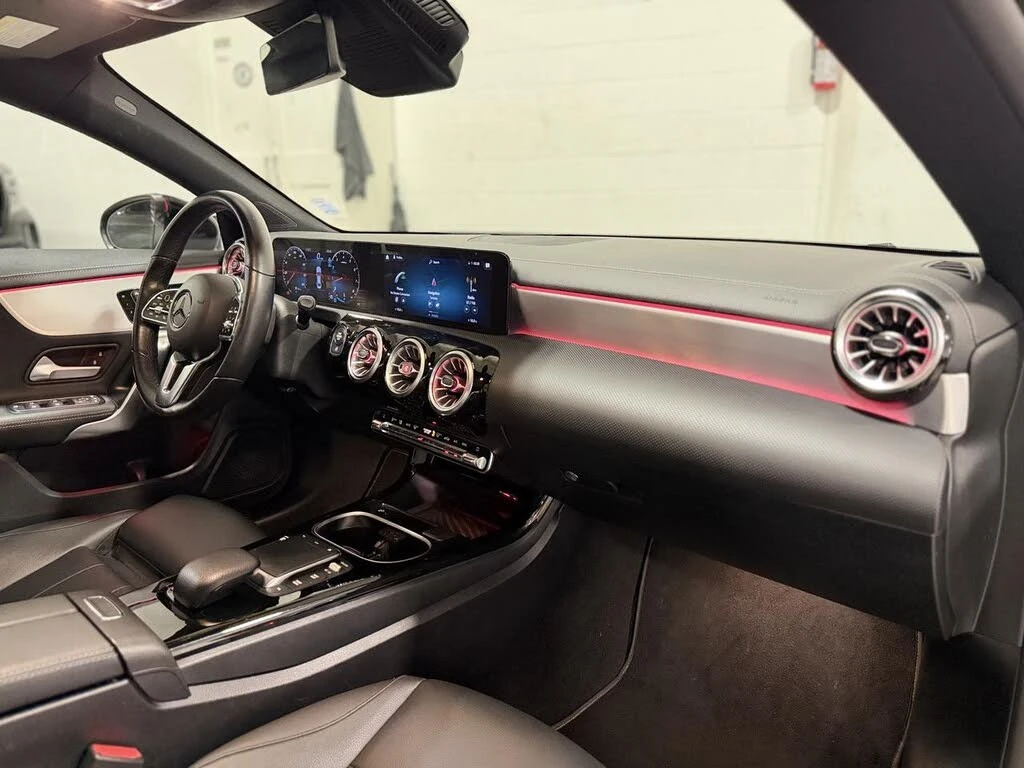 Mercedes-Benz CLA * АвтоКредит * (ЦЕНА ДО БГ), снимка 15 - Автомобили и джипове - 54215602