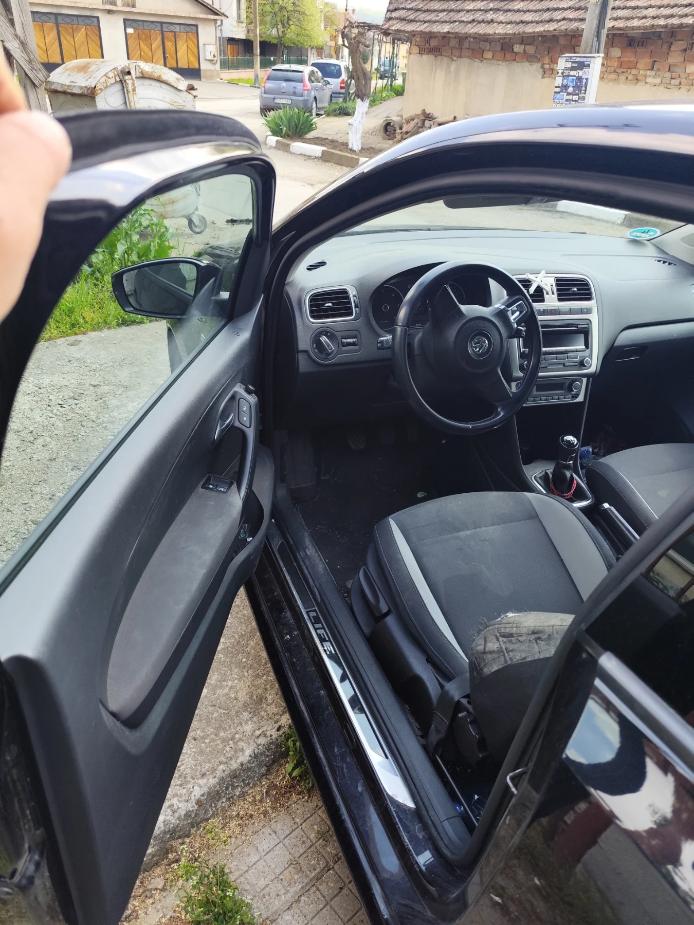 VW Polo, снимка 6 - Автомобили и джипове - 54264422