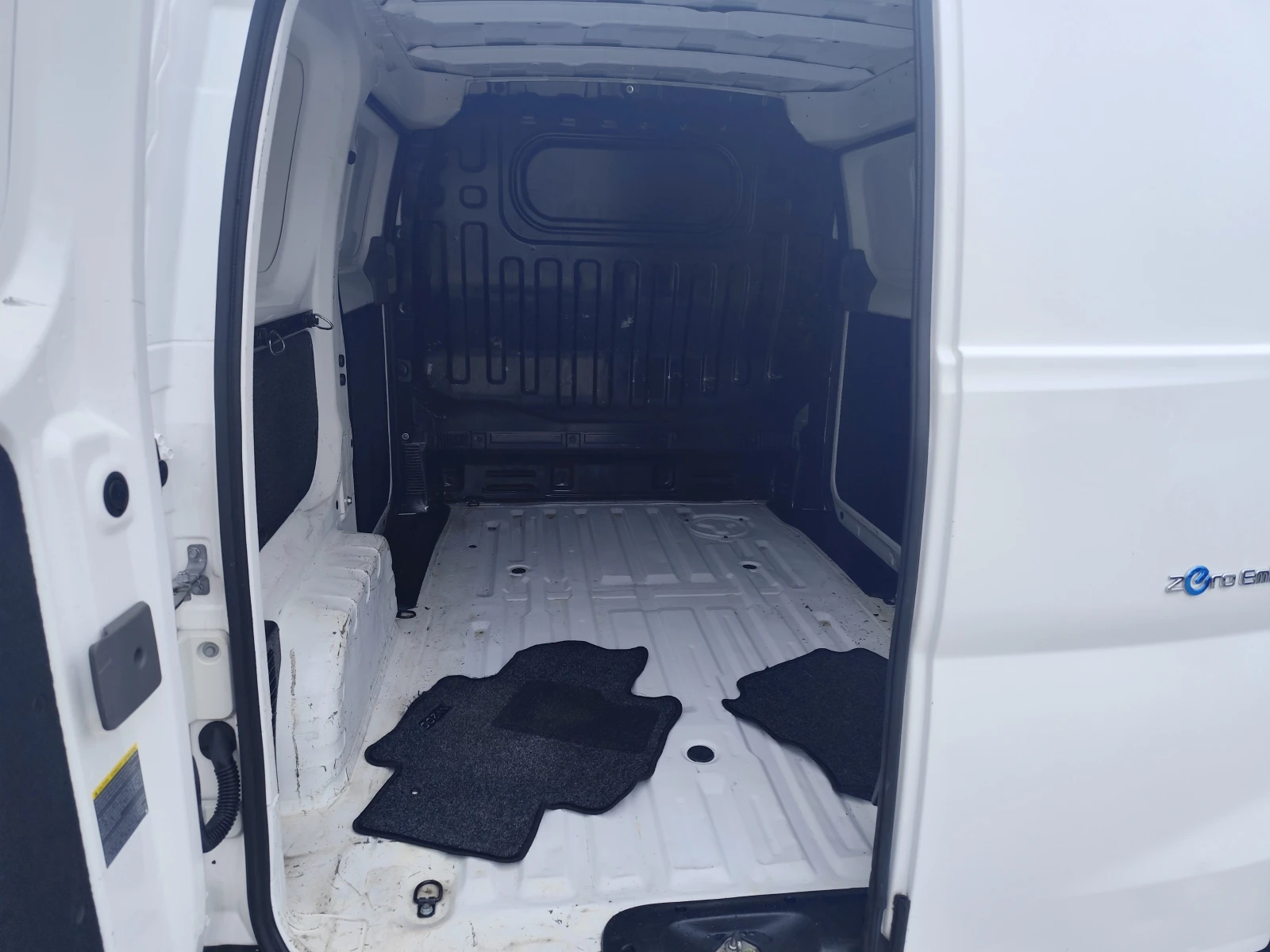 Nissan e-NV200 41kWh* N1* 2MECTA* 109k.c.* 54000km* , снимка 11 - Автомобили и джипове - 54482870