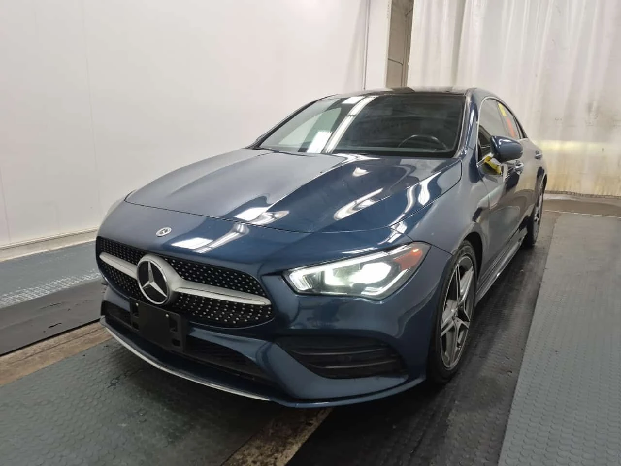 Mercedes-Benz CLA 250 * AMG PACK* ПАНОРАМА* КОЖА/АЛКАНТАРА* ДВА КЛЮЧА* 