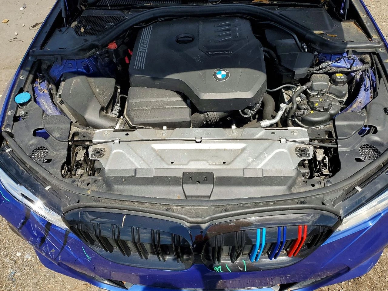 BMW 330 MPACK* HEADUP* КАМЕРА* ПОДГРЕВ* HARMAN* KARDON* , снимка 11 - Автомобили и джипове - 55219254
