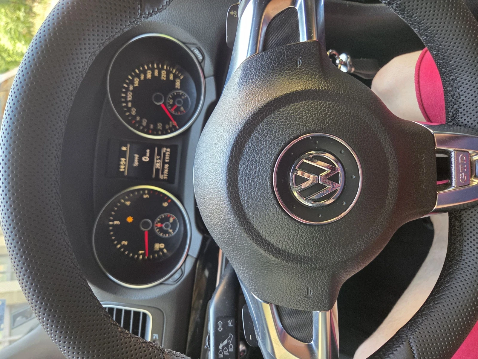 VW Golf GTD, снимка 14 - Автомобили и джипове - 55324453
