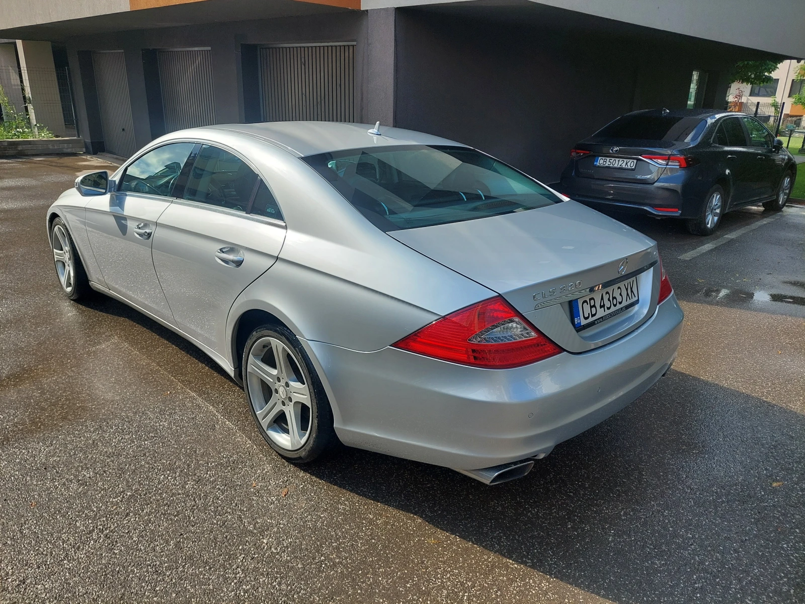 Mercedes-Benz CLS 320, снимка 9 - Автомобили и джипове - 55609322