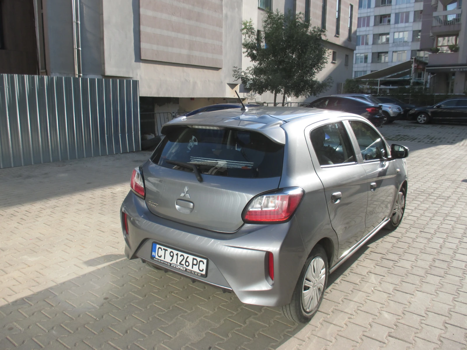 Mitsubishi Space star, снимка 4 - Автомобили и джипове - 55707922