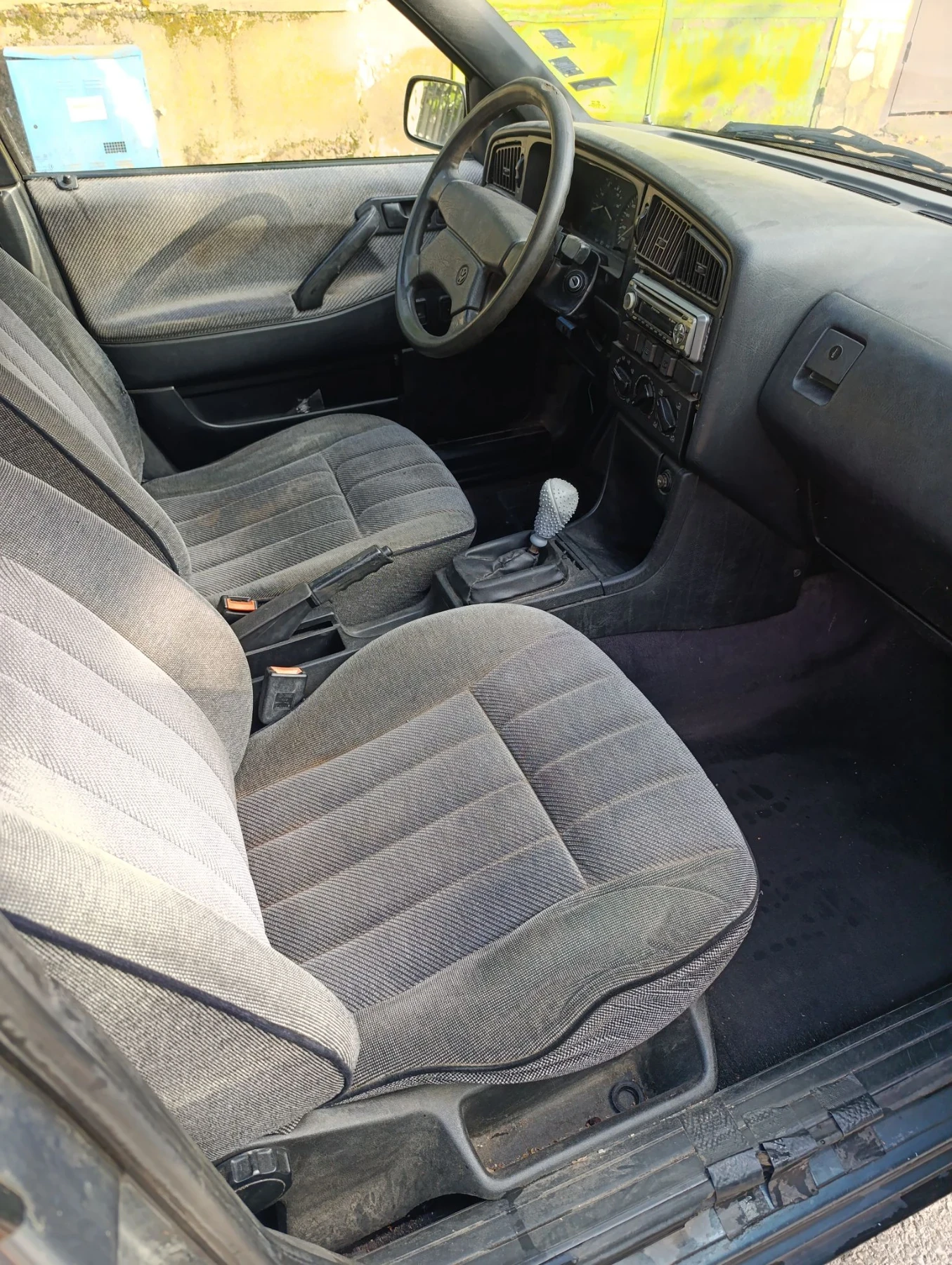 VW Passat, снимка 6 - Автомобили и джипове - 55804315