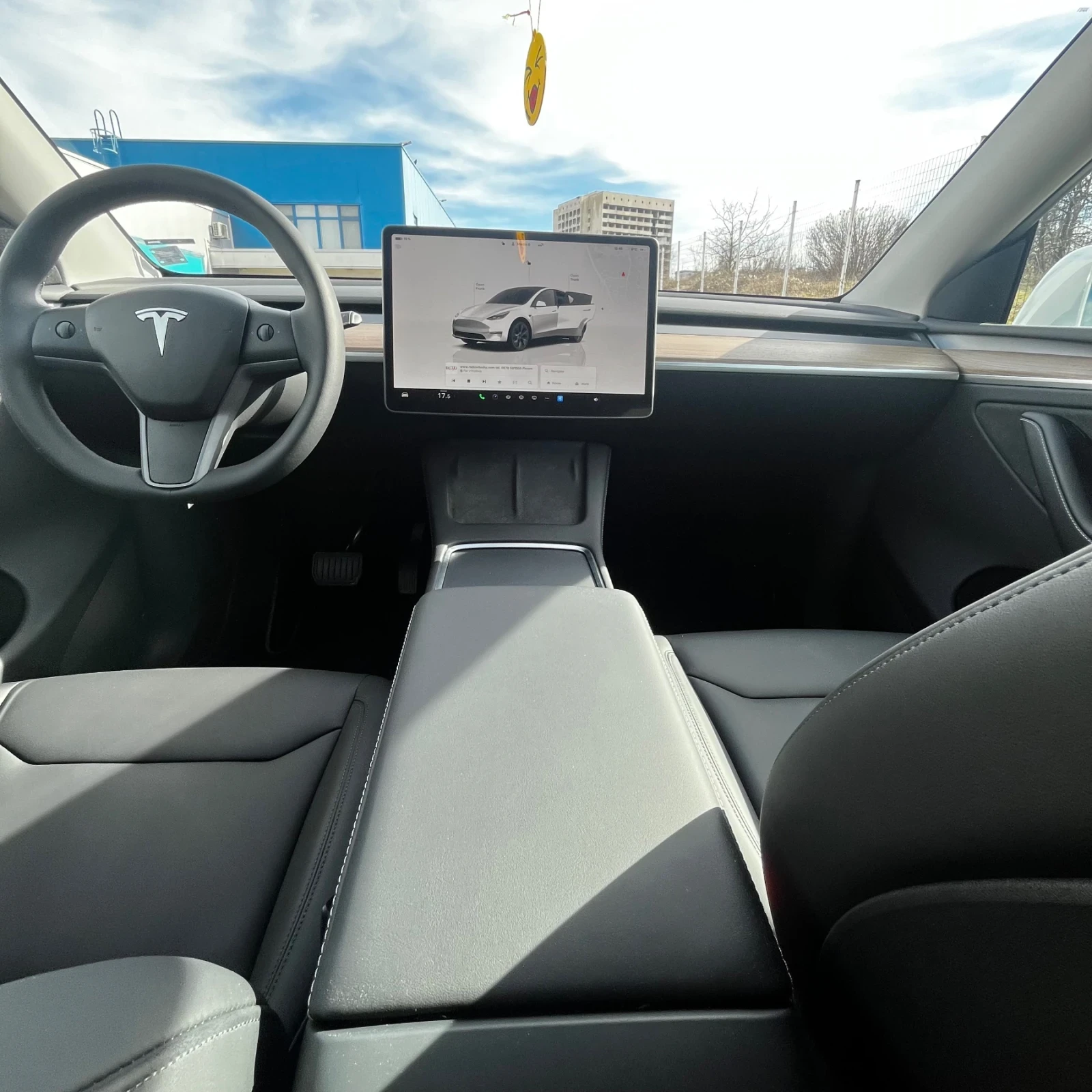 Tesla Model Y, снимка 6 - Автомобили и джипове - 55982897