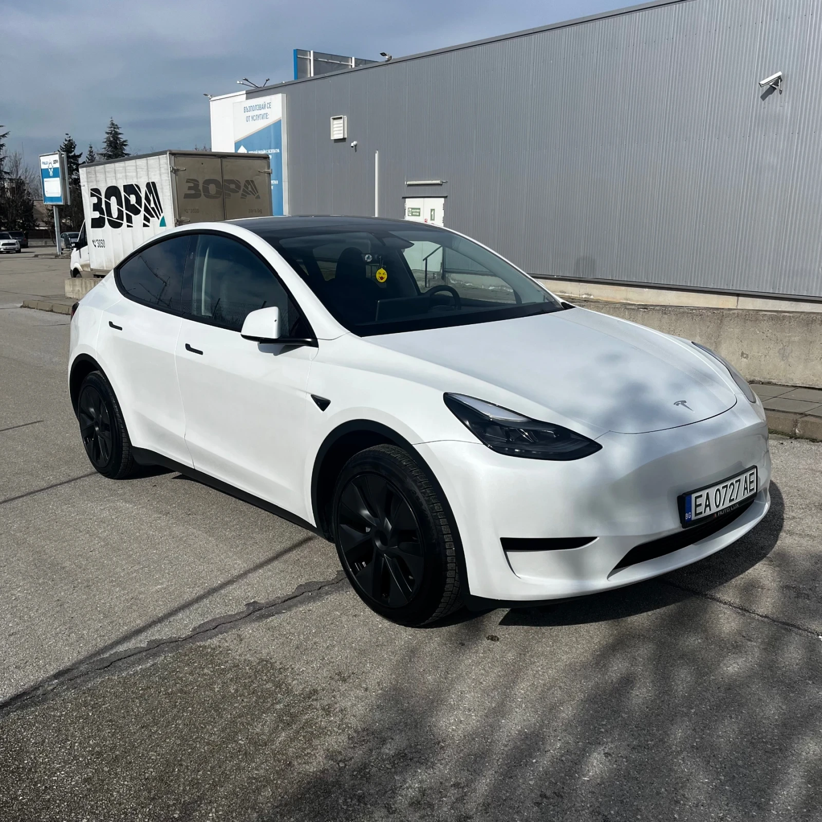 Tesla Model Y, снимка 2 - Автомобили и джипове - 55982897