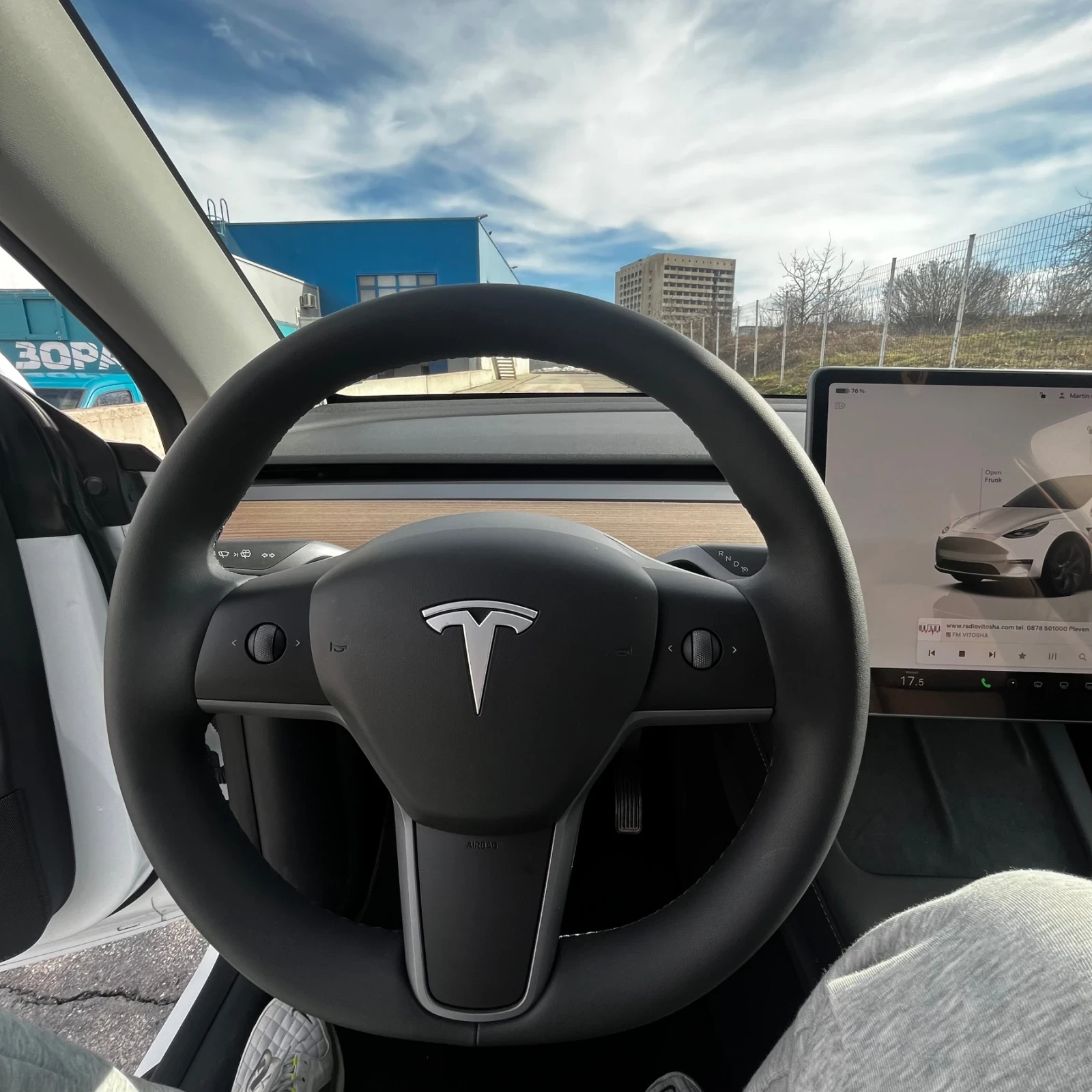 Tesla Model Y, снимка 7 - Автомобили и джипове - 55982897