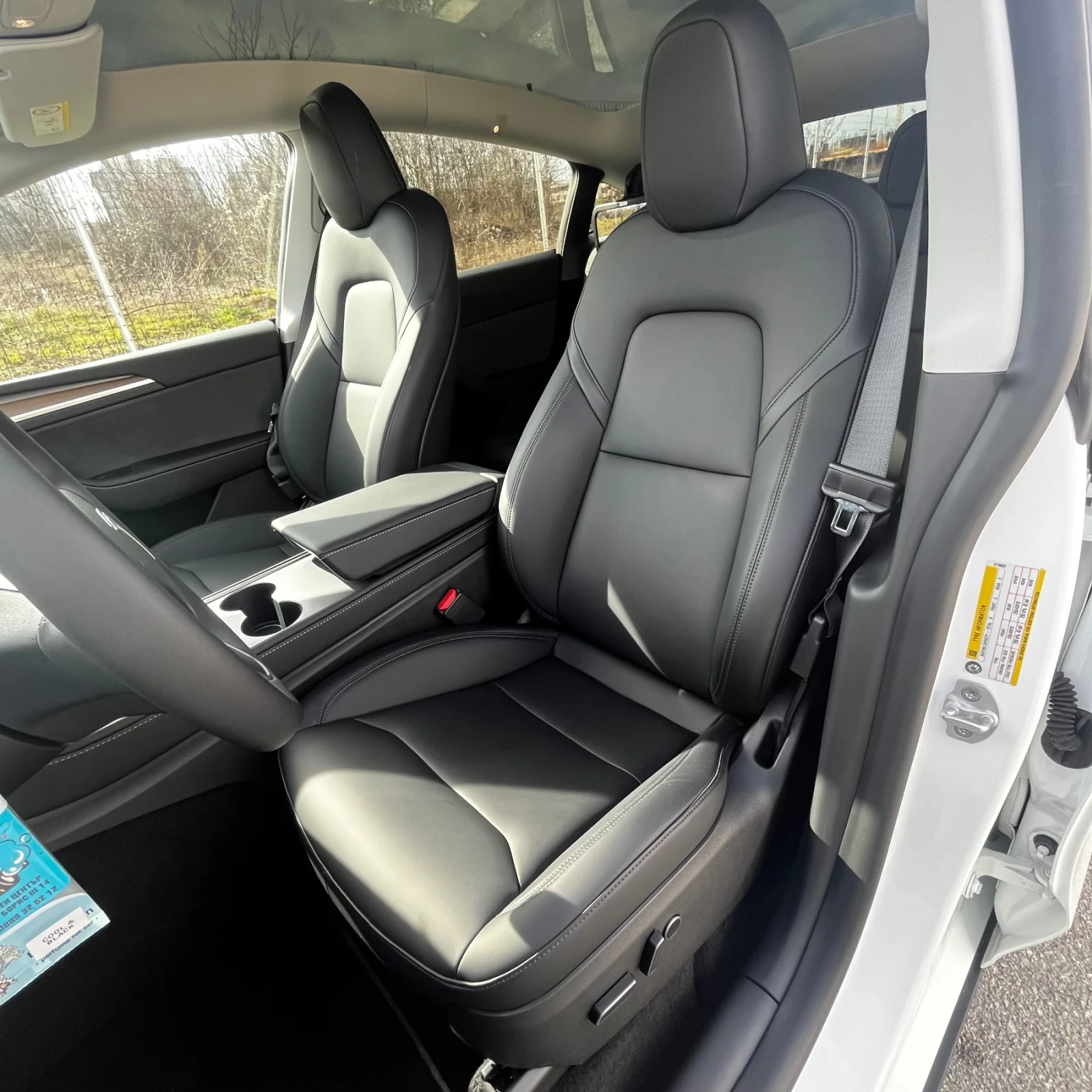 Tesla Model Y, снимка 8 - Автомобили и джипове - 55982897