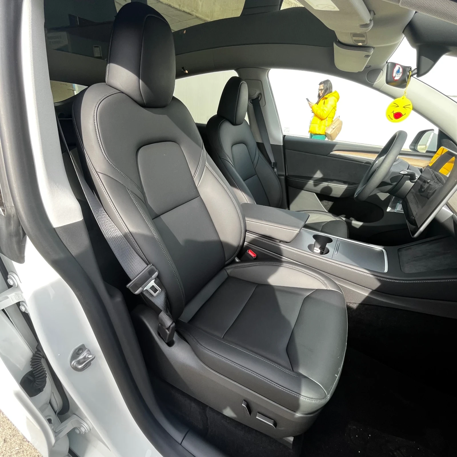 Tesla Model Y, снимка 9 - Автомобили и джипове - 55982897