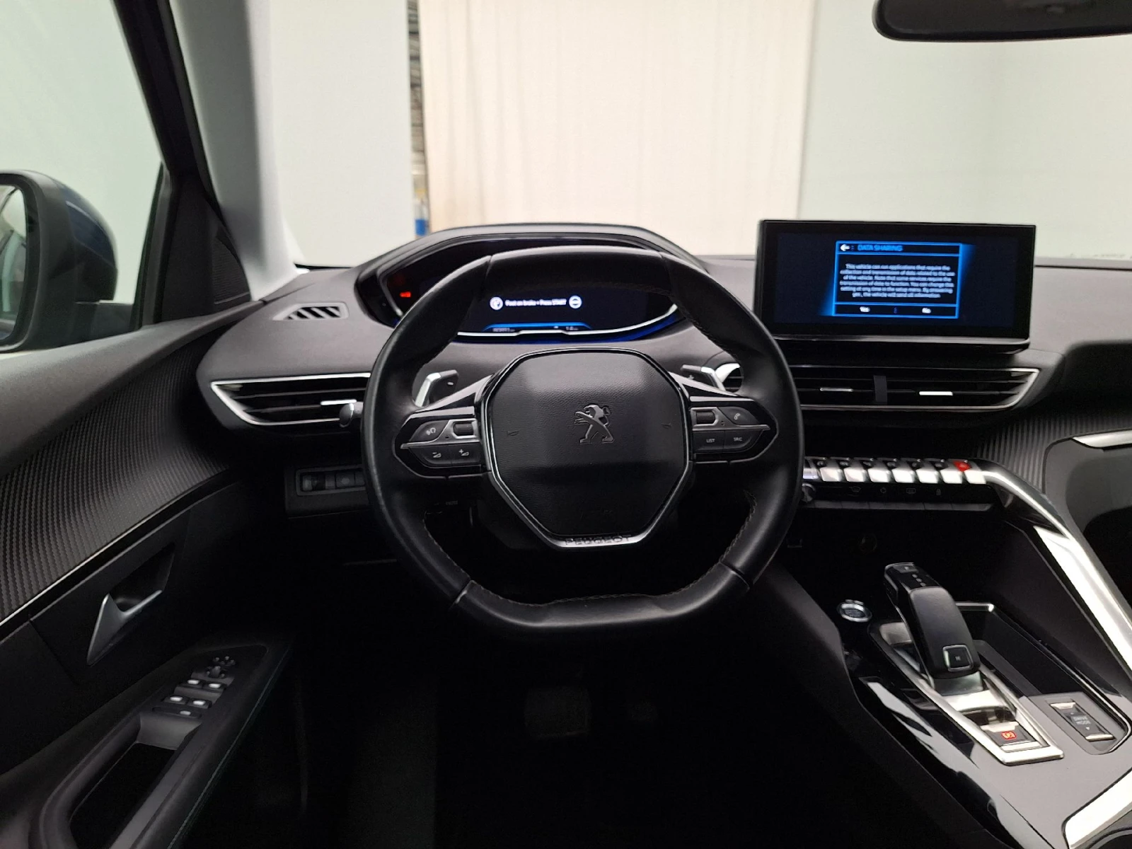 Peugeot 3008 1.2PTech Allure Auto LED , снимка 10 - Автомобили и джипове - 56127085