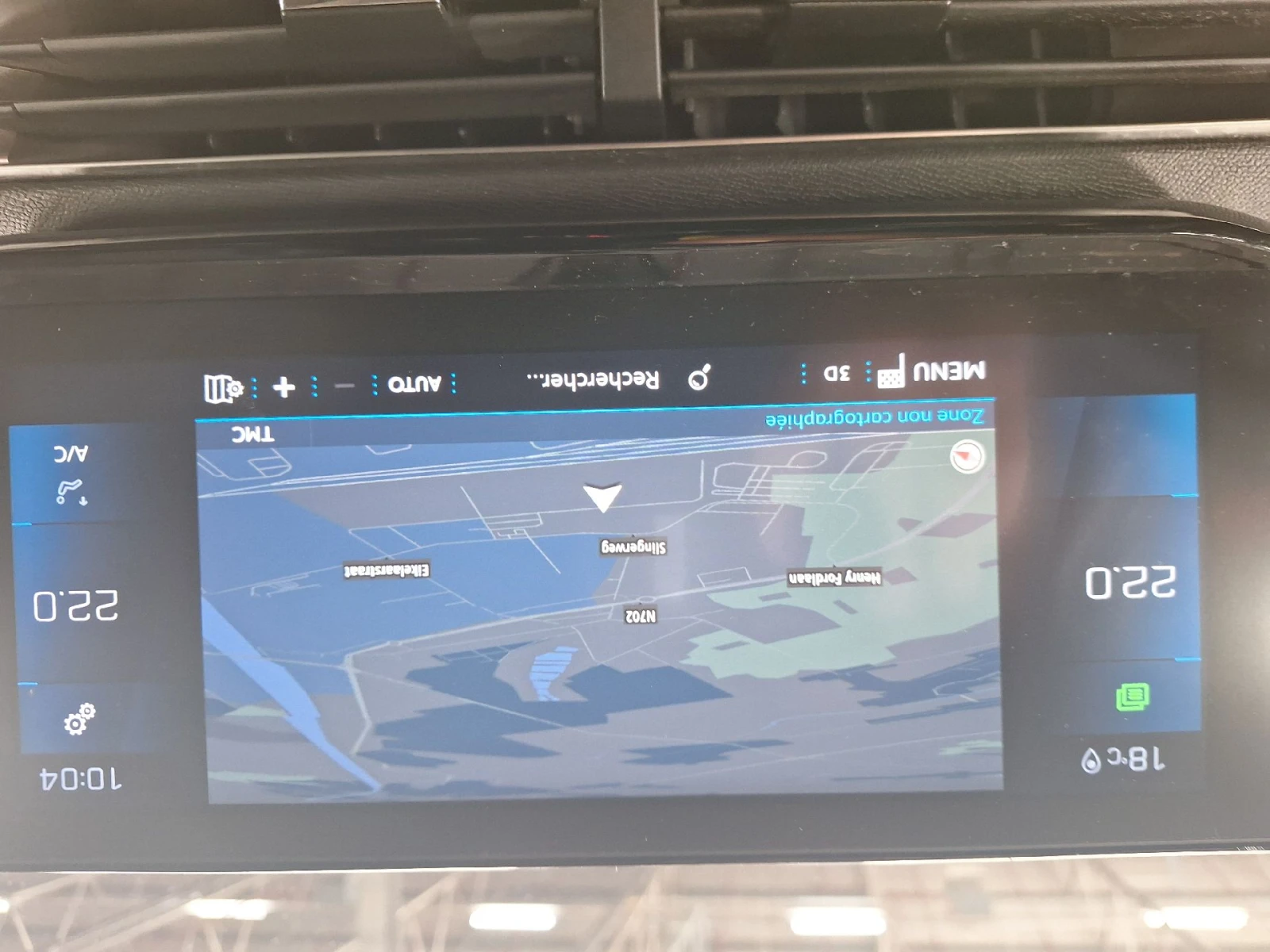 Peugeot 3008 1.2PTech Allure Auto LED , снимка 15 - Автомобили и джипове - 56127085