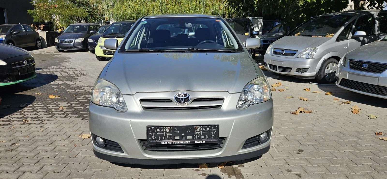 Toyota Corolla 1.4 бензин, снимка 5 - Автомобили и джипове - 56529922