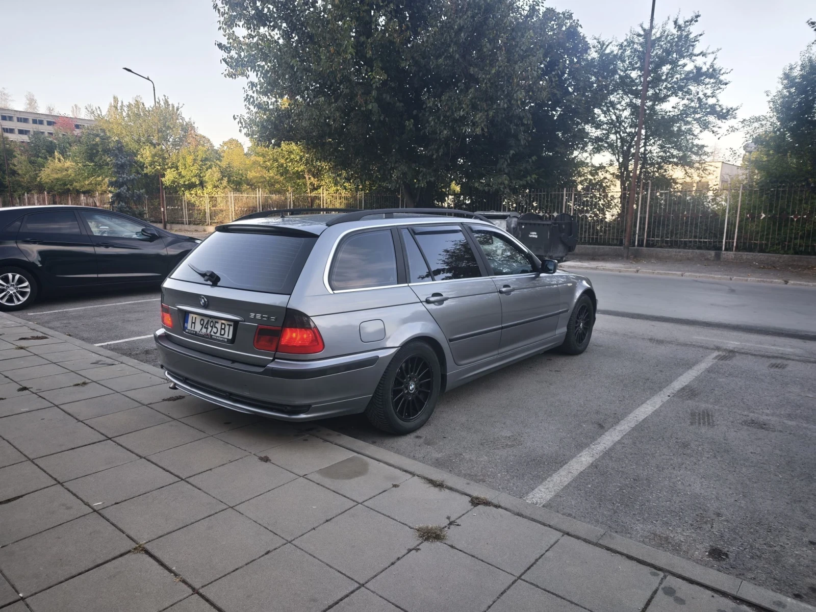 BMW 320 2.0d, снимка 5 - Автомобили и джипове - 56532540