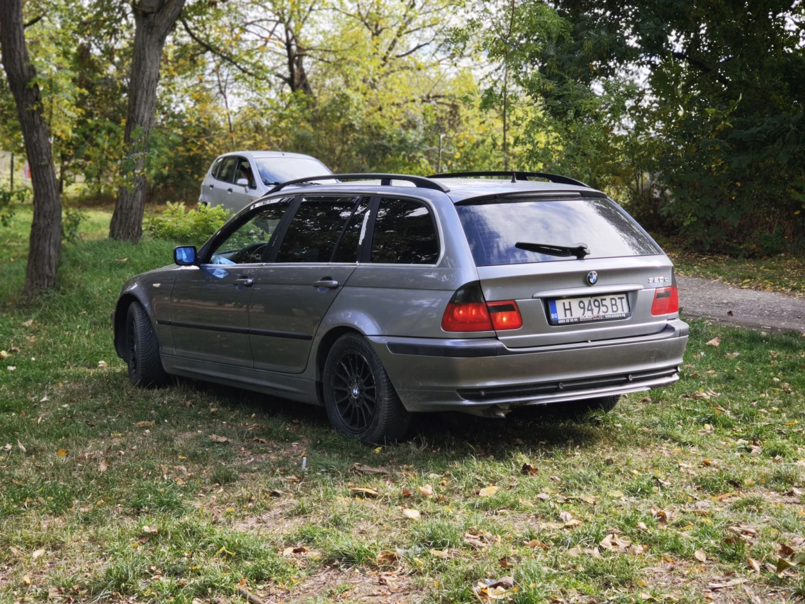 BMW 320 2.0d, снимка 11 - Автомобили и джипове - 56618279