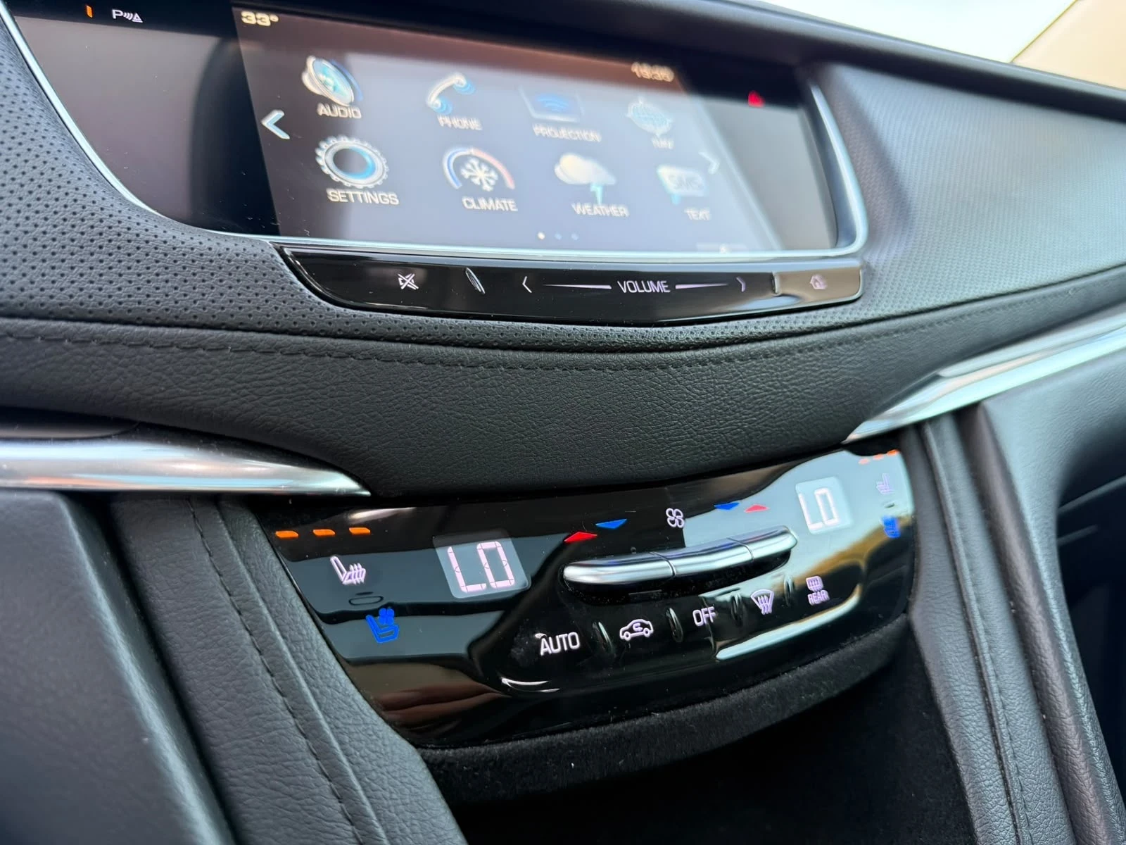 Cadillac XT5, снимка 12 - Автомобили и джипове - 56638058