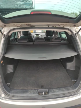 Hyundai IX35 2.0 4?4 AUT 163х.км. сервизна книжка , снимка 9